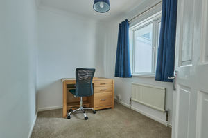 Bedroom 4- click for photo gallery